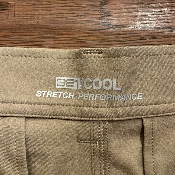 32 Degrees Cool Men’s Shorts - Picture 2 of 6